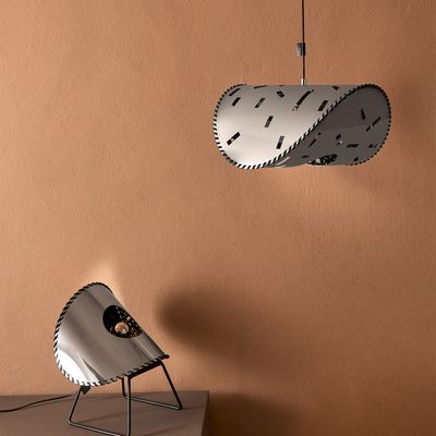 Objets design - éclairage suspendu Zero Lamp - UNIQKA
