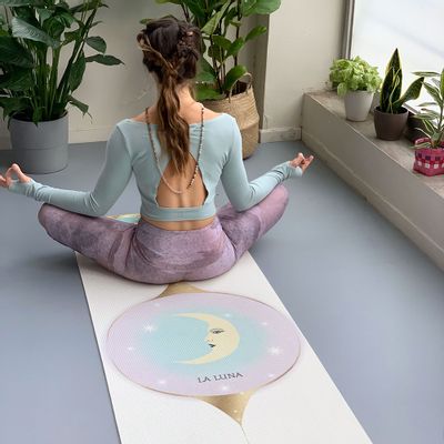 Design objects - LA LUNA yoga mat - ALADASTRA YOGA & WELLNESS LIFESTYLE