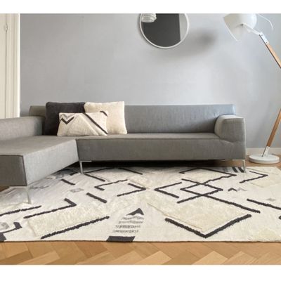 Design carpets - Treasure carpet and cushion collection  - MALAGOON