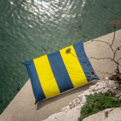 Lawn armchairs - [swimming pool] Large Beanbag Dory - LA TETE DANS LES NUAGES