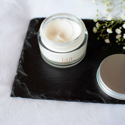 Beauty products - Natural and Organic Perfumes and Cosmetics - PLANTES & PARFUMS - AGAPE