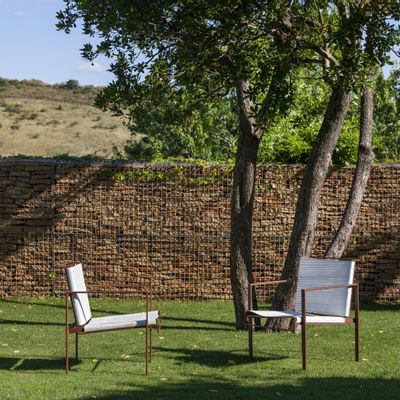 Lounge chairs for hospitalities & contracts - YOLA armchair - DVELAS