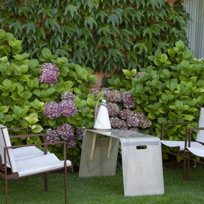 Tables for hotels - COQUE side table - DVELAS