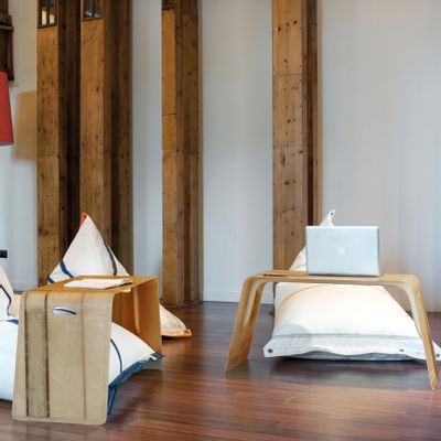 Tables for hotels - COQUE side table - DVELAS