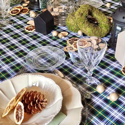 Gifts - It's Christmas already. Checkered tablecloths - ATELIER COSTÀ