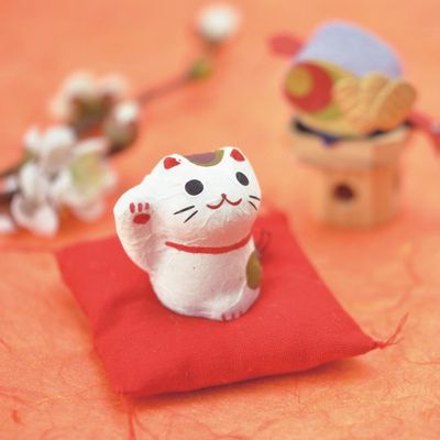 Children's decorative items - Thriving Fortunes - Lucky Items - NOTED