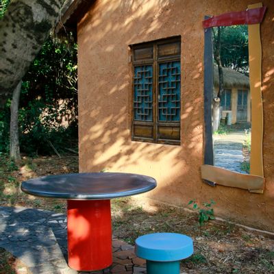 Dining Tables - CAP- Bistro Table - WL CERAMICS