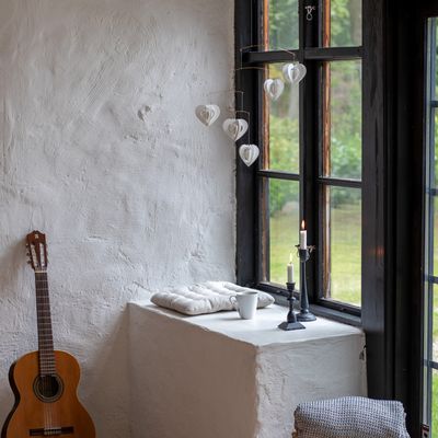 Cadeaux - Clara Heart Mobile, œuvre d'art en papier à suspendre - LIVINGLY