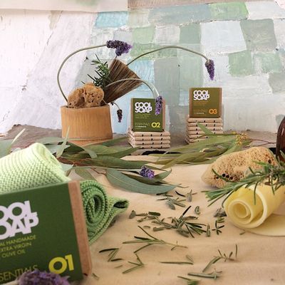 Gifts - ESSENTIALS SOAP BARS 01 02 03 - COOL SOAP