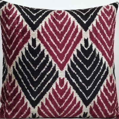 Cushions - VELVET PILLOWCASE. - DEREGÖZÜ