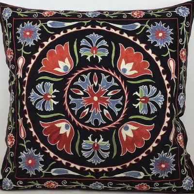 Fabric cushions - SUZANI PILLOW CASE. - DEREGÖZÜ