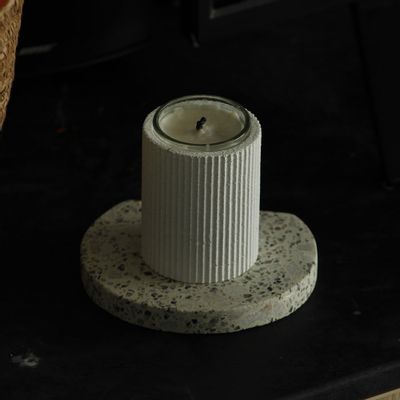 Design objects - Notched concrete candle holder - AKARA