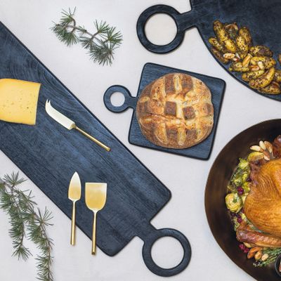 Platter and bowls - Black Mango Wood boards - BE HOME