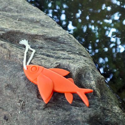 Pet accessories - FLOATING FISH TOY - KIKKERLAND