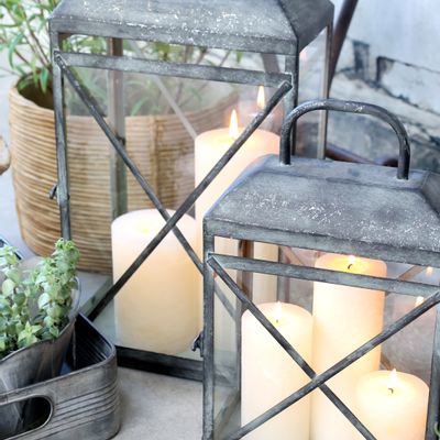 Objets de décoration - Zinc - romantique mais rustique - CHIC ANTIQUE A/S