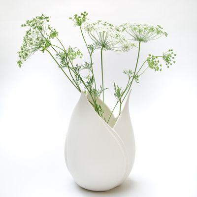 Objets de décoration - TULIPYA vase blanc en biscuit de porcelaine - YLVAYA DESIGN