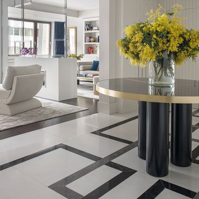 Tables for hotels - Ray Table in Sikomoro Frise Structure and Brushed Brass Details - DUISTT