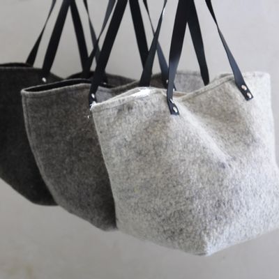 Bags and totes - Wool felt tote or basket - HL- HELOISE LEVIEUX