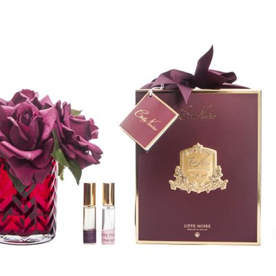 Décorations florales - LYS ET ROSES DE LUXE - BLANC IVOIRE - BADGE ARGENTÉ - BOÎTE BLEU MARIN - CÔTE NOIRE