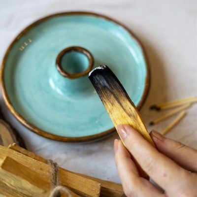 Céramique - Palo Santo Concrete Incense Holder - CHAPPAL.CO