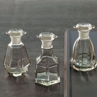 Oils and vinegars - Reproduced Soy Sauce Dispenser - HIROTA GLASS MFG. CO., LTD.