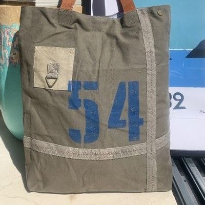 Bags and totes - DAKOTA MORGAN Oversize Classic Tote - CASA NATURA