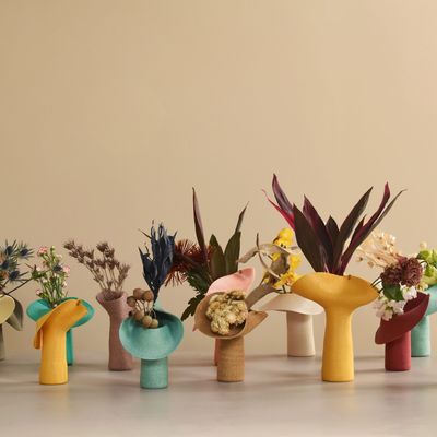 Vases - Lapel / " Fix the Collar to Bring Flowers to Life " - MOBJE