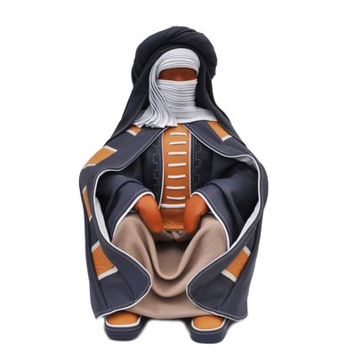 Sculptures, statuettes et miniatures - Sculpture en cuir,  Touareg assis - ANNIE DELEMARLE SCULPTURE CUIR