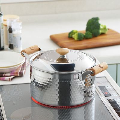 Saucepans  - 22 cm stainless steel pot, hammered with lid - Yukihira/YOSHIKAWA collection - ABINGPLUS