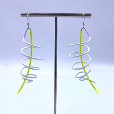 Gifts - Helix earring - white/ fluorescent yellow - SAMUEL CORAUX