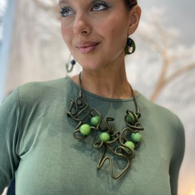 Gifts - Big green pearl cloud necklace with green beads - SAMUEL CORAUX