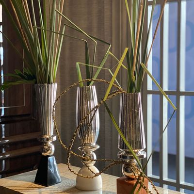 Floral decoration - Renne Flower Vase - REZON LUXURY SILVERWARE