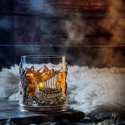 Crystal ware - Viking whiskey cup - A E WILLIAMS (EST 1779) LTD