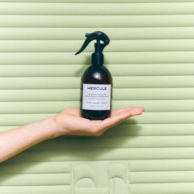 Appareils de fitness - Spray pour tapis de sport - Spray Parfumé Assainissant Énergisant - HERCULE STUDIO