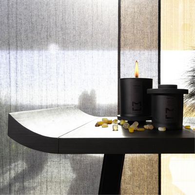 Candles - TOPAZE Scented Candle 280 g - MURIEL UGHETTO