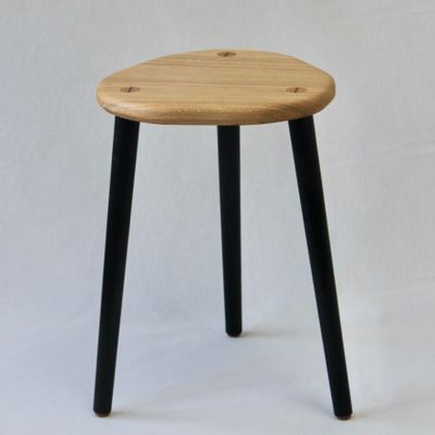 Design objects - KUMANEKO stool - DELABRANCHE FURNITURE