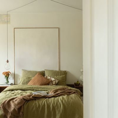 Literie pour hôtels - Taie d'oreiller en lin vert olive - LINEN SPELLS