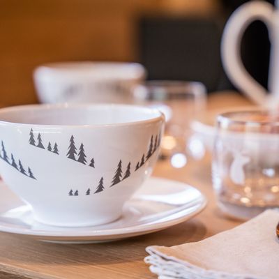 Mugs - Fir forest tableware - VAGABONDE INTERNATIONAL