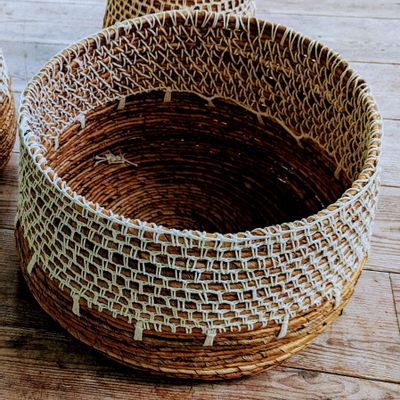 Coffrets et boîtes - Set de 3 paniers à linge en abaca et macramé (Bali) - OPAMS3 - BALINAISA