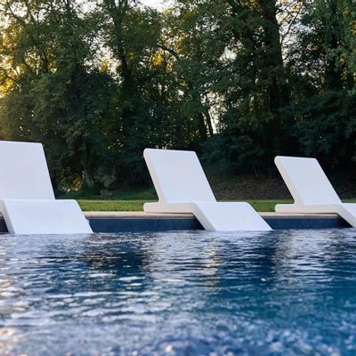 Spa - WOK sunbathing/lounger - Pascal BAUER design for PIKO Edition. - PIKO EDITION.