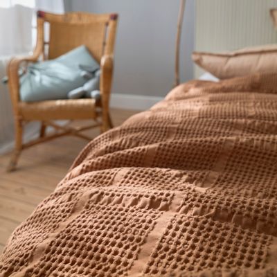 Linge de lit - Yogi Amande - Plaid et couvre-lit - ESSIX