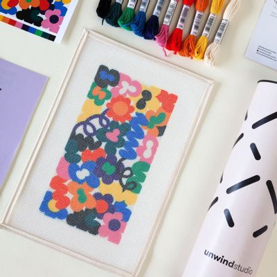 Gifts - Jungley Flowers | Needlepoint Craft DIY Kit | Modern Embroidery - UNWIND STUDIO