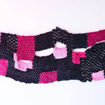 Design objects - Black pink tapestry - MARIADELA ARAUJO
