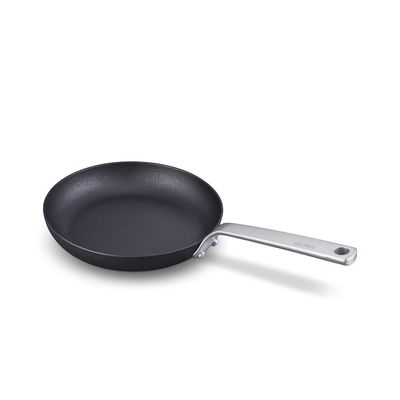 Frying pans - STARK 24 CM FRYING PAN - BEKA