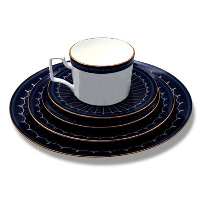 Christmas table settings - 5-piece Plate Set - Walk in the Rain Collection - LOR HOME