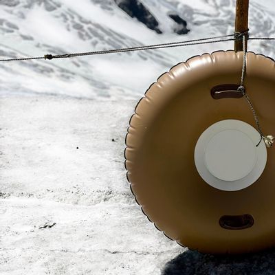 Outdoor decorative accessories - ALPINE SNOW TUBE - PETITES POMMES CLASSIC FLOATS