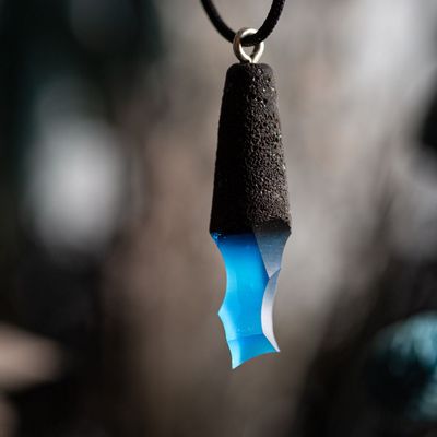 Jewelry - Pendentif Silex Bleu Mat - THEOPHILE CAILLE