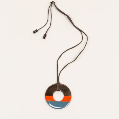 Bijoux - Pendentif anneau en sabot de buffle et laque - L INDOCHINEUR X RIVÊT