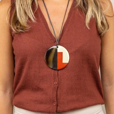 Jewelry - Round pendant in buffalo hoof and lacquer - L INDOCHINEUR X RIVÊT