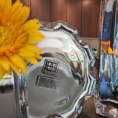 Vases - Mirror glass vase, silver color, modern and classic luxury style, Belgian design, LENOX SC. - ELEMENT ACCESSORIES